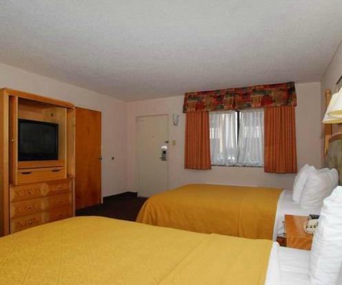 Quality Inn & Suites College Park Habitación foto