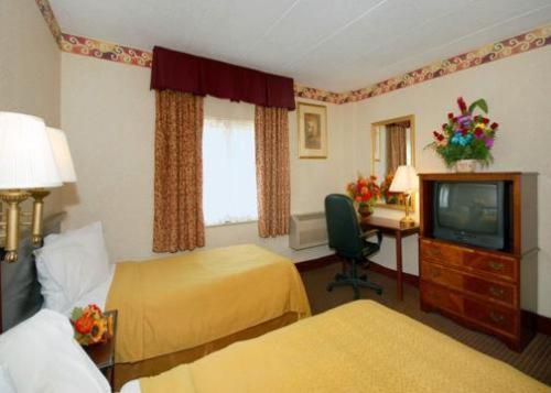 Quality Inn & Suites College Park Habitación foto